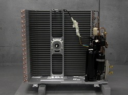 エアコン機器内部エピコ2000